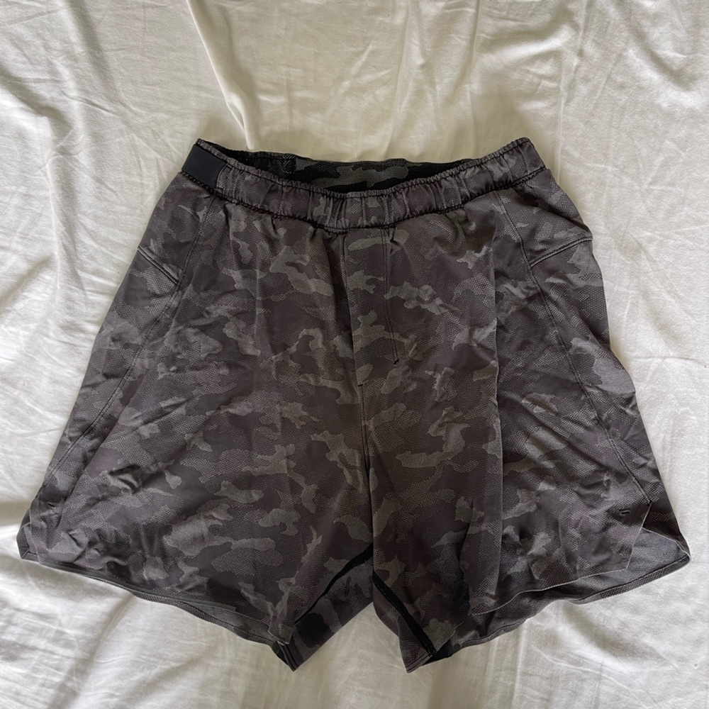 Camo Black men’s shorts